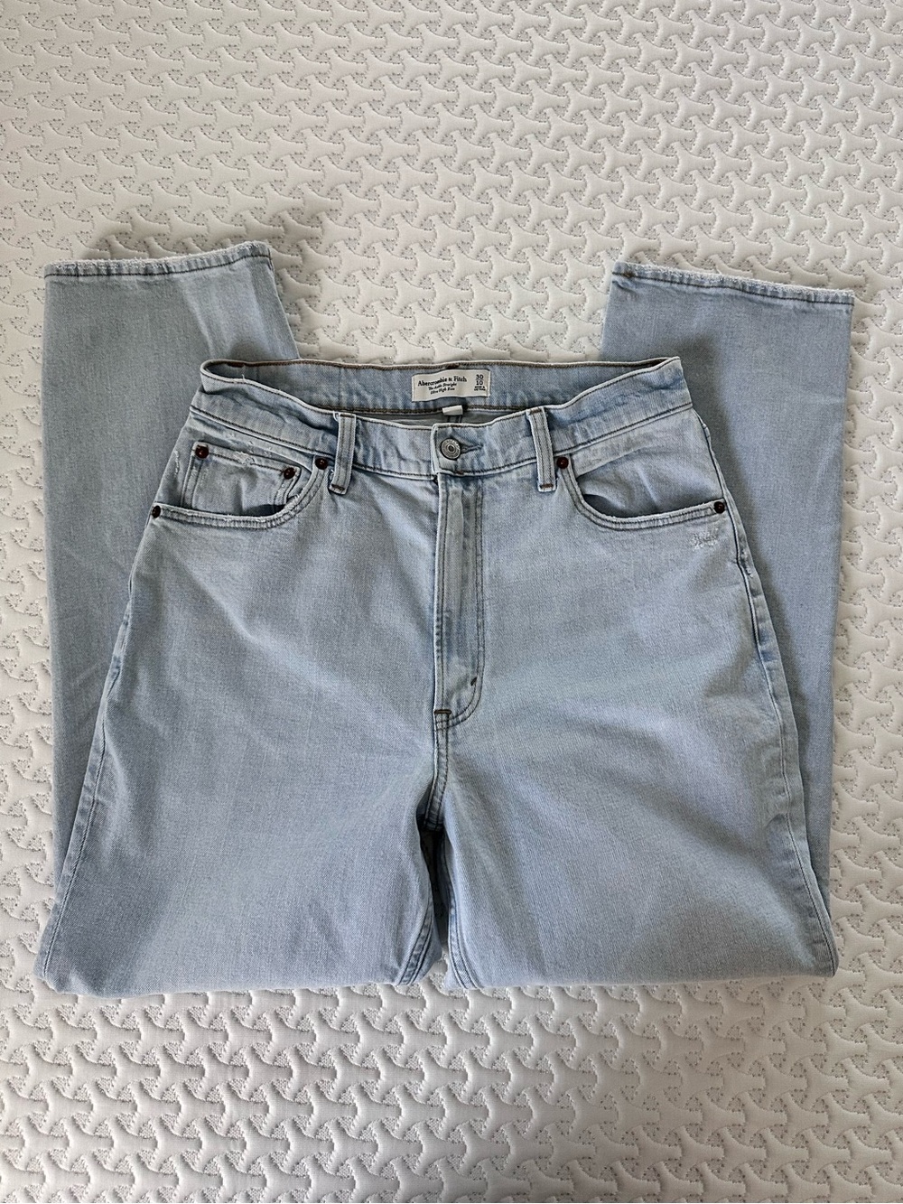 Abercrombie & Fitch The Ankle Straight Ultra High Raise Size 30/10